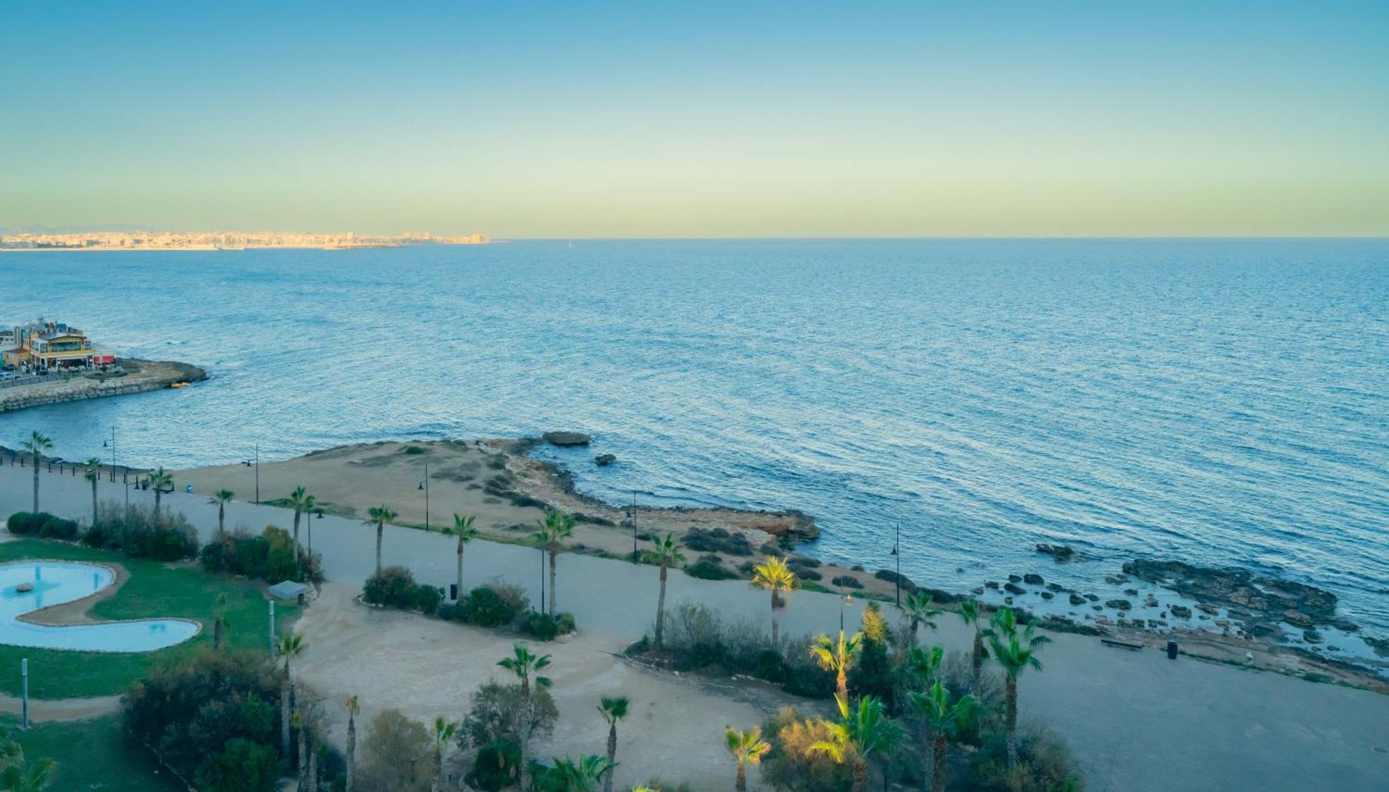 Apartamento Premium Con Jacuzzi Y Vistas Al Mar En Punta Prima, Torrevieja By Rentalole 外观 照片